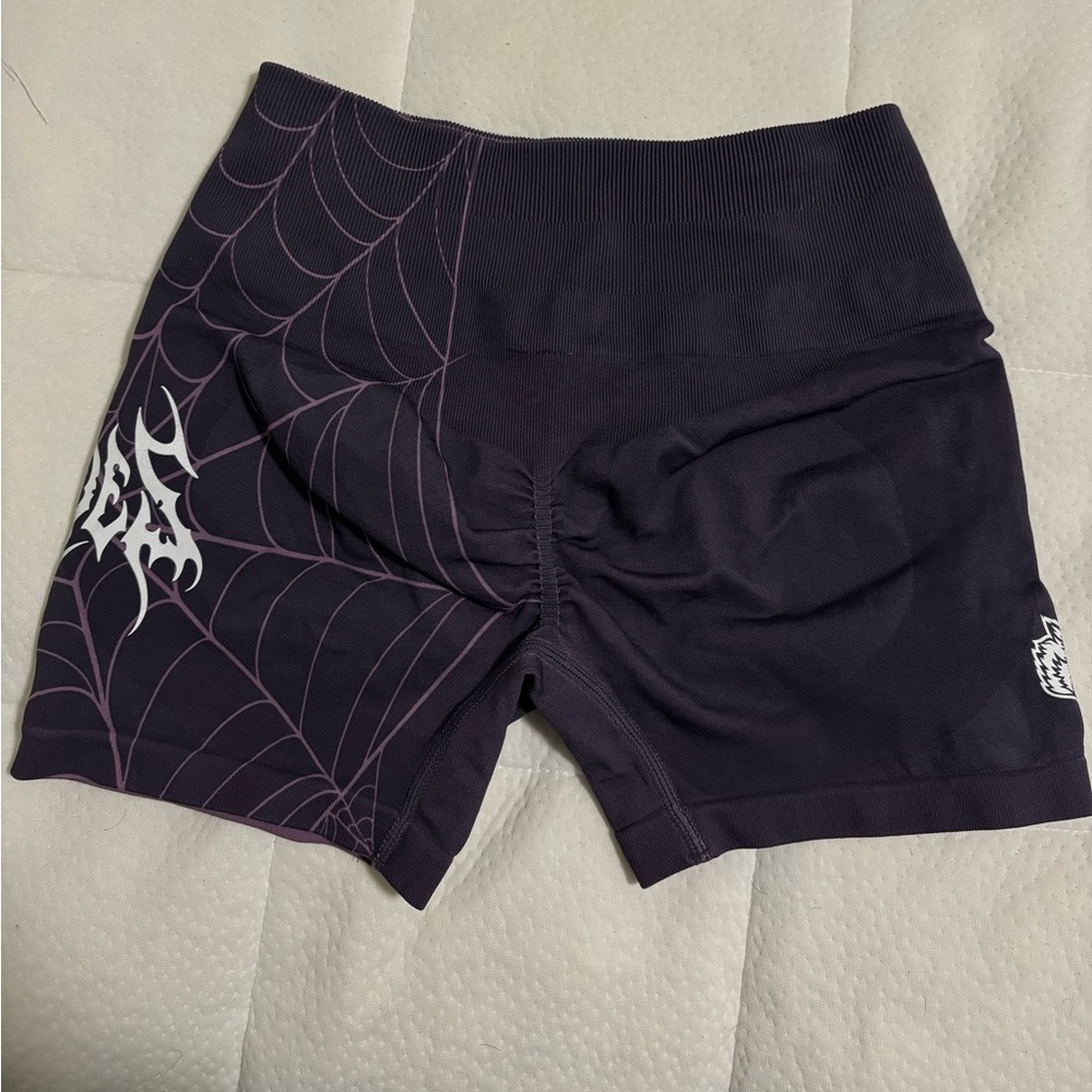 DARCSPORT🐺 Hesh Everson Seamless "Sierra" From “WITH GREAT POWER” collection.